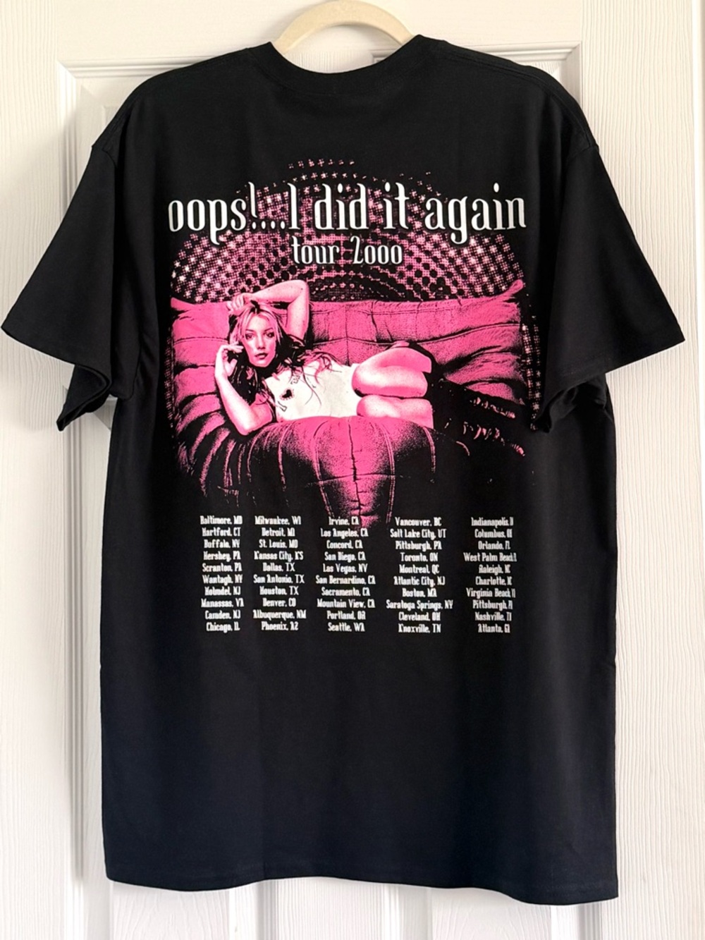 Britney Spears "Oops!…I Did It Again" Black Graphic Tee Large - Picture 3 of 7